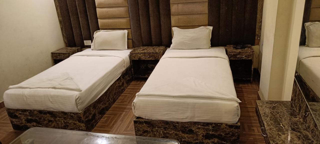 The Grand Orion Hotel Chinhat Luaran gambar